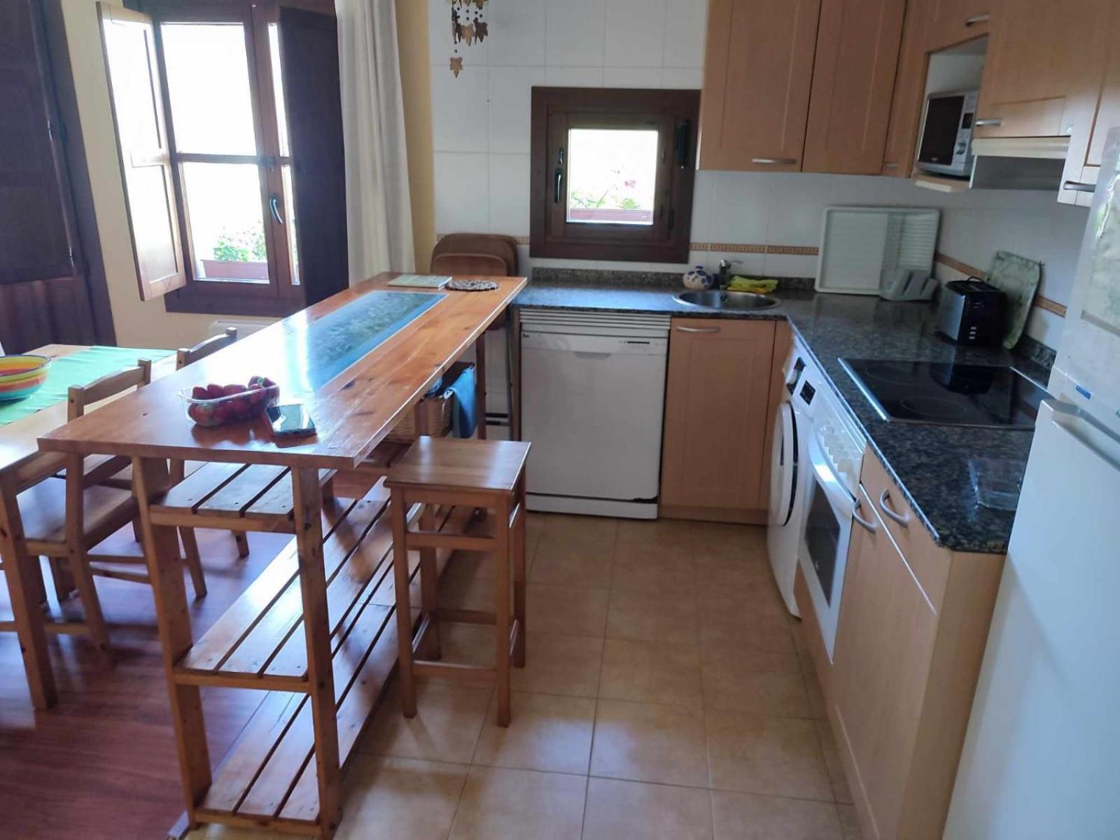 Appartamento Acogedor Bajo Con Terraza Y Vistas Nueva Esterno foto