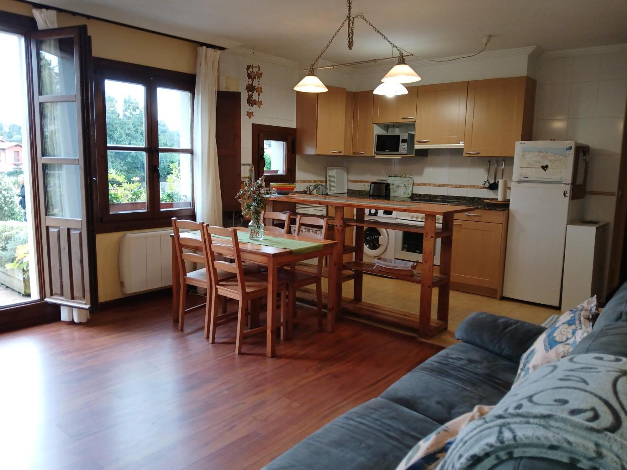 Appartamento Acogedor Bajo Con Terraza Y Vistas Nueva Esterno foto
